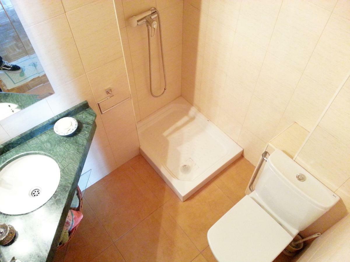 Vivienda Apartment Pontevedra Bagian luar foto